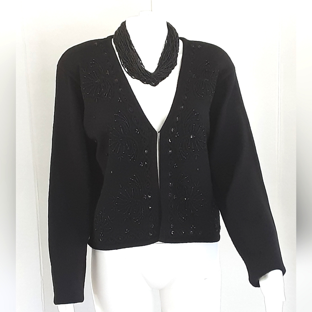 LESLIE FAY Floral Beaded Black V-Neck Cardigan Sweater Sz M - Vtg